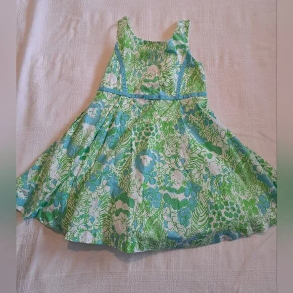 Lilly Pulitzer girls size 4 mini gosling lion, bear sleeveless dress, VGUC - Picture 1 of 5